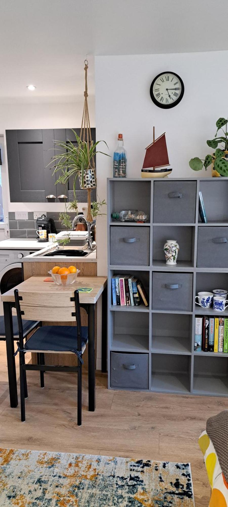 Modern Studio Apartment With Outstanding Views, Sleeps 2 뉴렌 외부 사진
